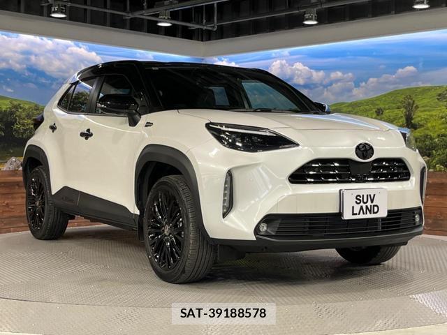 Toyota YARIS CROSS 2025-10 8342492-16