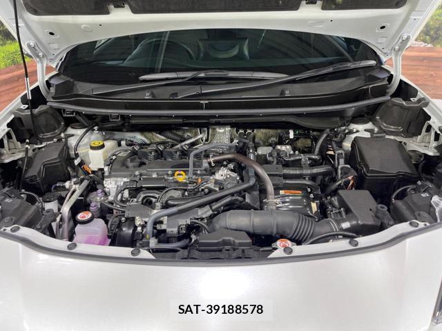 Toyota YARIS CROSS 2025-10 8342492-18