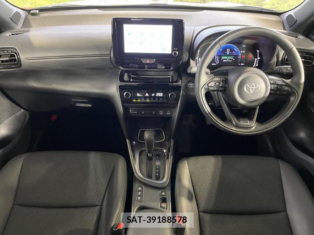 Toyota YARIS CROSS 2025-10 8342492-2