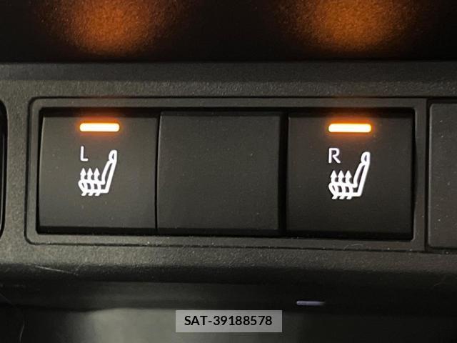 Toyota YARIS CROSS 2025-10 8342492-5