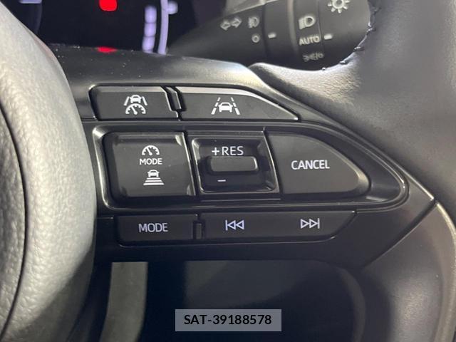 Toyota YARIS CROSS 2025-10 8342492-6