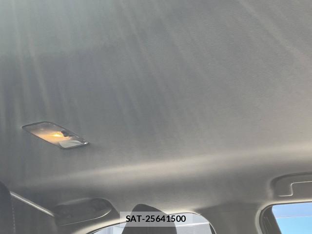 Toyota YARIS CROSS 2021-12 8342523-14