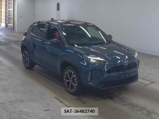 Toyota YARIS CROSS 2024-06 8342582-3