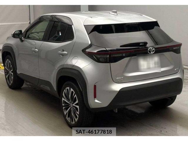 Toyota YARIS CROSS 2022-01 8342675-1