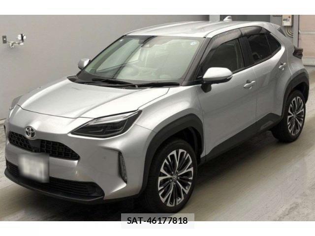 Toyota YARIS CROSS 2022-01 8342675-3