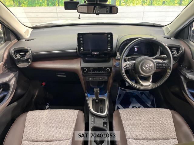 Toyota YARIS CROSS 2022-04 8342715-1