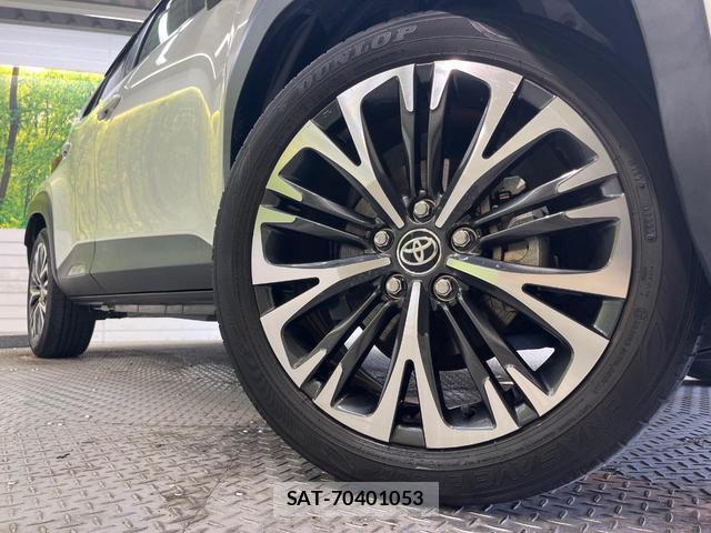 Toyota YARIS CROSS 2022-04 8342715-12