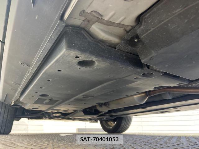 Toyota YARIS CROSS 2022-04 8342715-18
