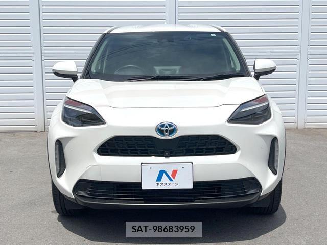 Toyota YARIS CROSS 2022-01 8342865-14