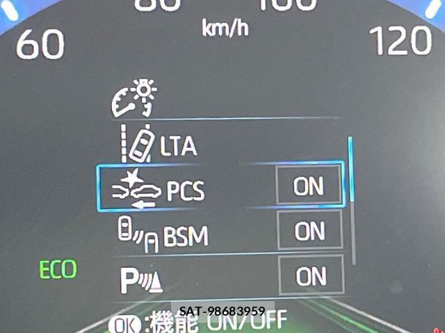 Toyota YARIS CROSS 2022-01 8342865-4