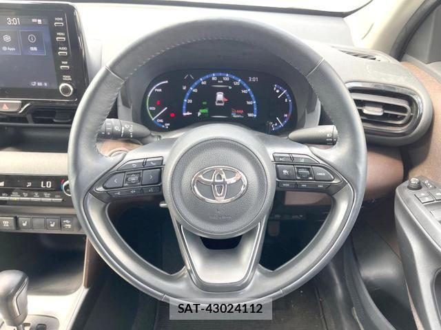 Toyota YARIS CROSS 2020-12 8342872-10