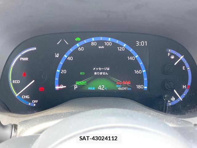 Toyota YARIS CROSS 2020-12 8342872-11