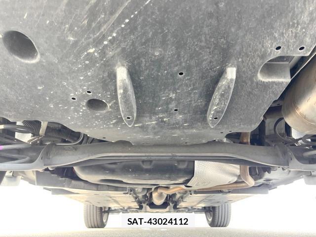 Toyota YARIS CROSS 2020-12 8342872-17