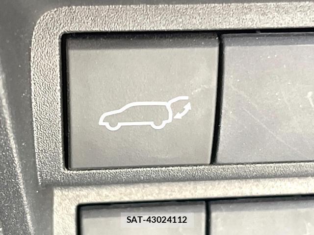 Toyota YARIS CROSS 2020-12 8342872-6
