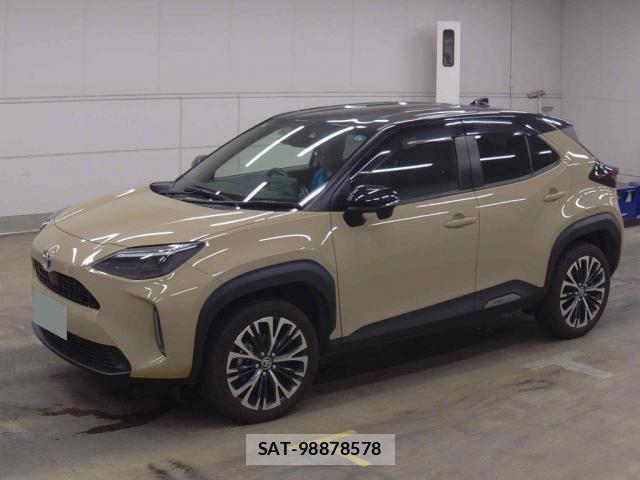 Toyota YARIS CROSS 2023-06 8342982-4