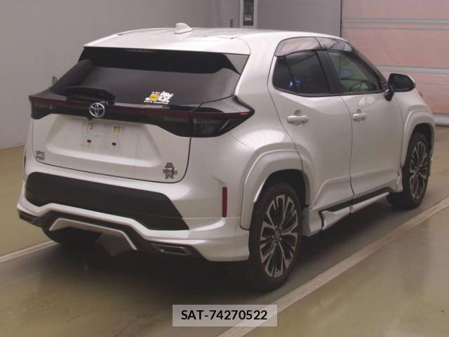Toyota YARIS CROSS 2023-09 8342997-14
