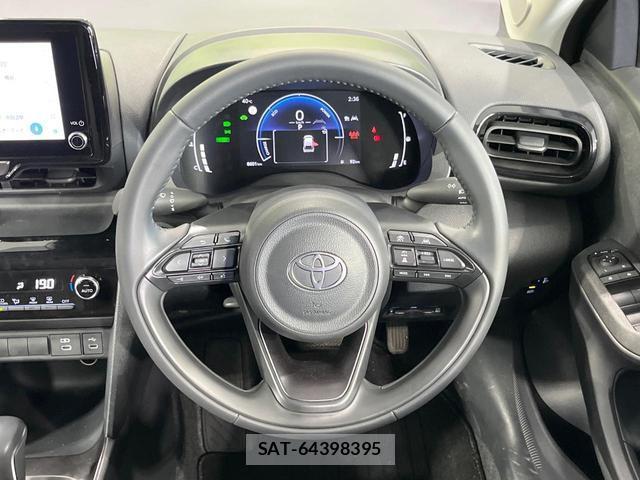 Toyota YARIS CROSS 2024-12 8343251-10