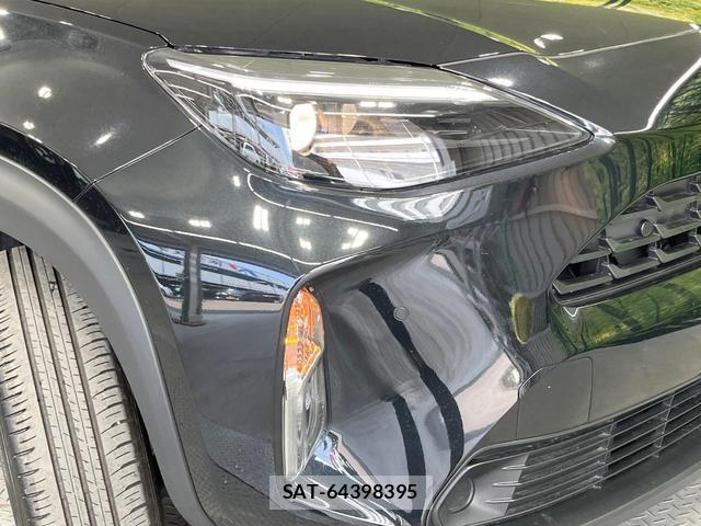 Toyota YARIS CROSS 2024-12 8343251-11