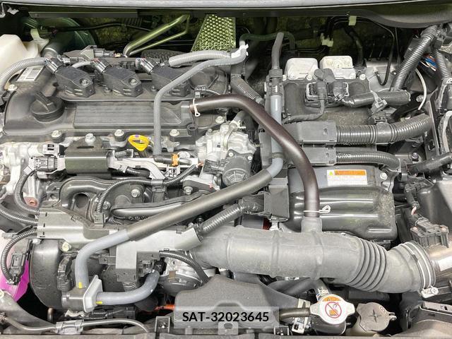 Toyota YARIS CROSS 2024-11 8343356-19