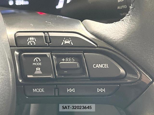 Toyota YARIS CROSS 2024-11 8343356-6
