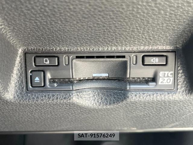 Toyota YARIS CROSS 2024-09 8343483-6