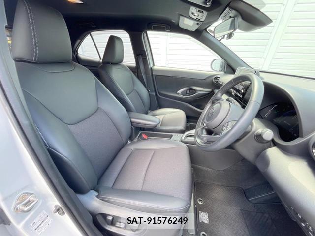 Toyota YARIS CROSS 2024-09 8343483-7