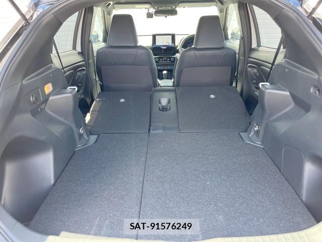 Toyota YARIS CROSS 2024-09 8343483-9