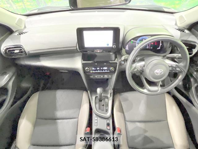 Toyota YARIS CROSS 2024-05 8343517-1