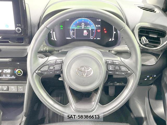 Toyota YARIS CROSS 2024-05 8343517-10