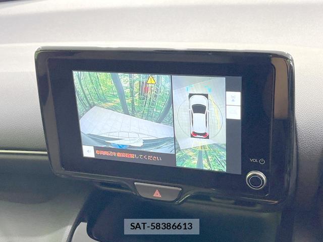 Toyota YARIS CROSS 2024-05 8343517-3