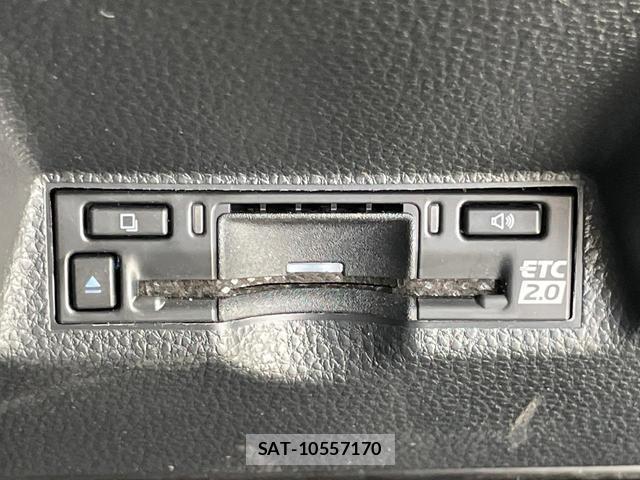 Toyota YARIS CROSS 2026-03 8343633-5
