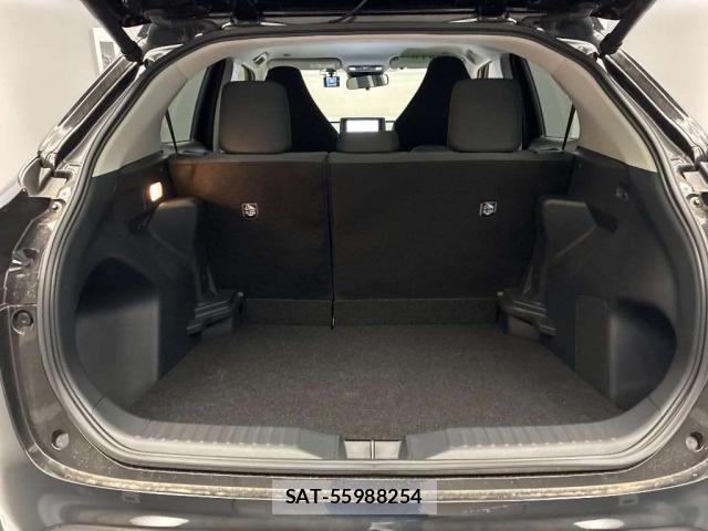 Toyota YARIS CROSS 2025-12 8343757-9