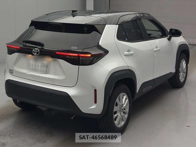 Toyota YARIS CROSS 2023-01 8343812-13