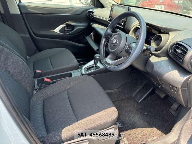 Toyota YARIS CROSS 2023-01 8343812-3