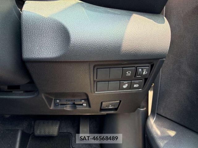 Toyota YARIS CROSS 2023-01 8343812-6