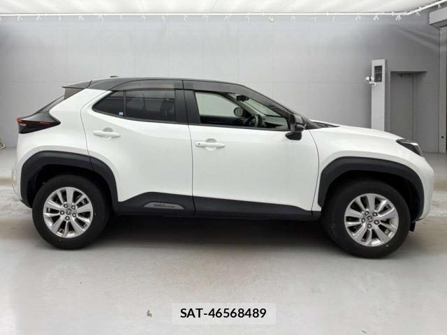 Toyota YARIS CROSS 2023-01 8343812-9