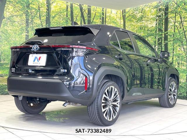 Toyota YARIS CROSS 2021-09 8343869-16