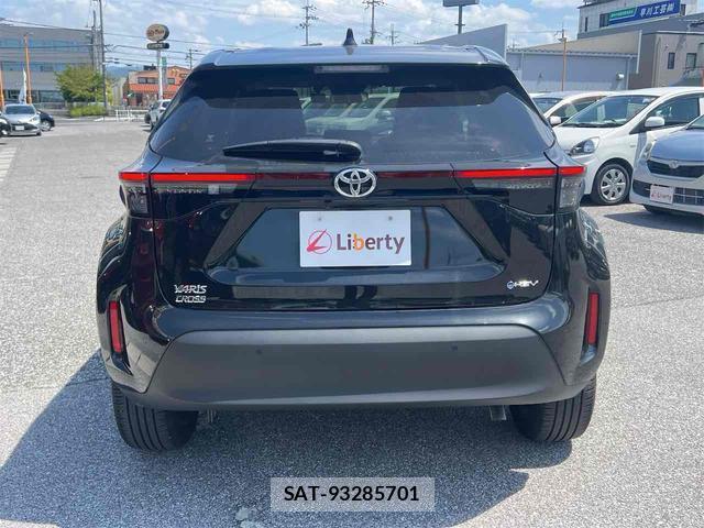 Toyota YARIS CROSS 2025-01 8344218-18
