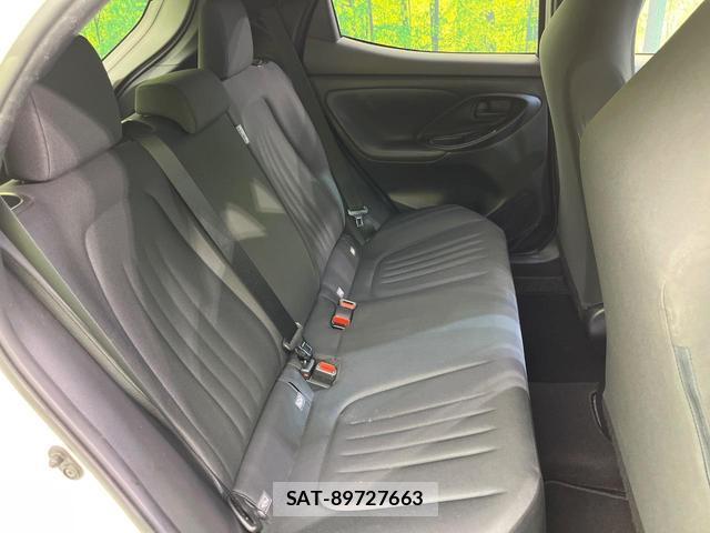 Toyota YARIS 2023-07 8342063-8