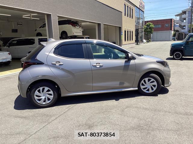 Toyota YARIS 2025-10 8342116-5