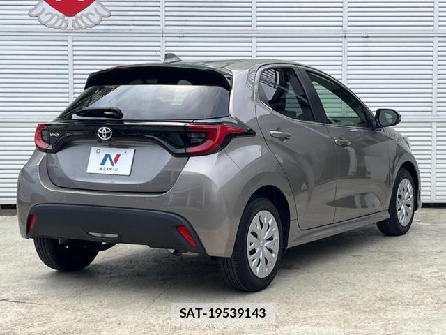 Toyota YARIS 2021-07 8342173-16