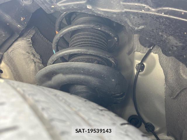 Toyota YARIS 2021-07 8342173-19