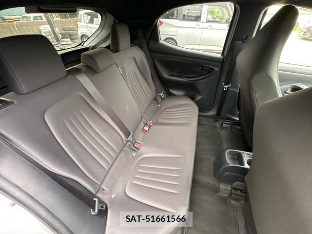 Toyota YARIS 2020-07 8342257-12