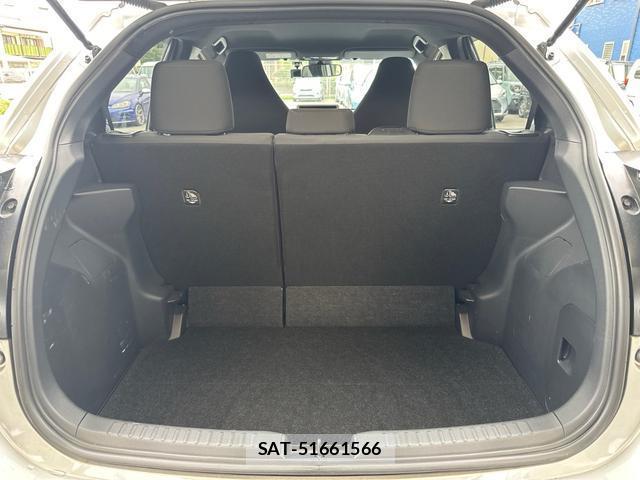 Toyota YARIS 2020-07 8342257-14