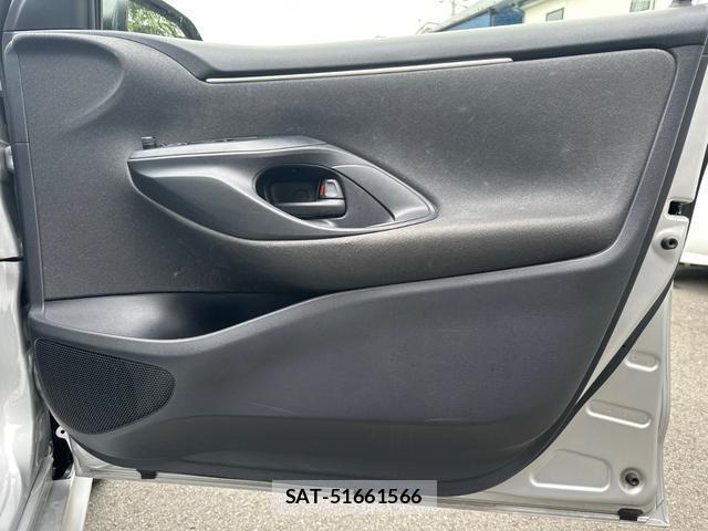 Toyota YARIS 2020-07 8342257-17