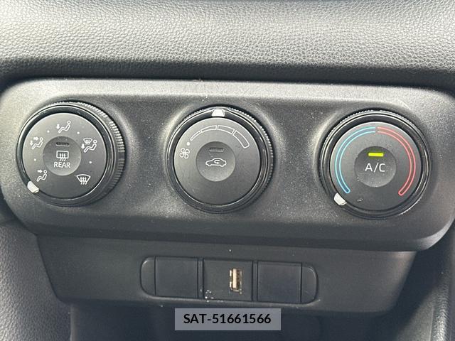 Toyota YARIS 2020-07 8342257-6