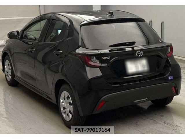 Toyota YARIS 2024-08 8342671-1