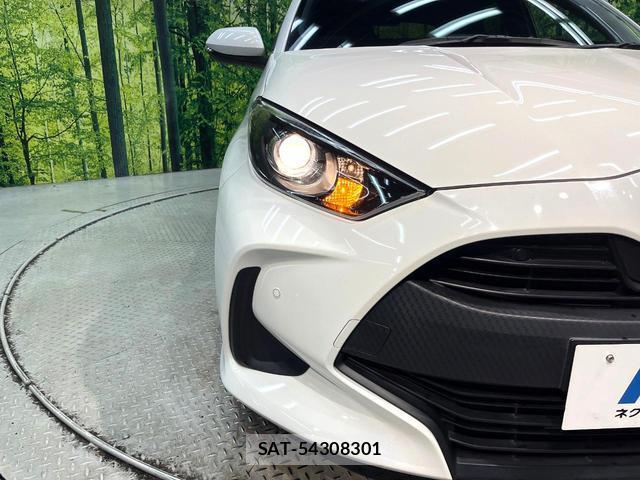 Toyota YARIS 2021-07 8342880-11