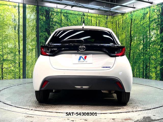 Toyota YARIS 2021-07 8342880-14