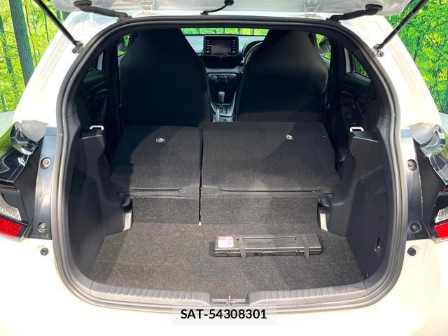 Toyota YARIS 2021-07 8342880-9